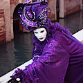 Violet Mask in Venezia